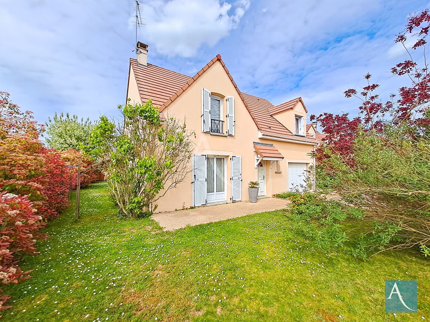 Agence immobilière de 
 L'Adresse  MASSY OPERA - L'ADRESSE ARPAJON 

