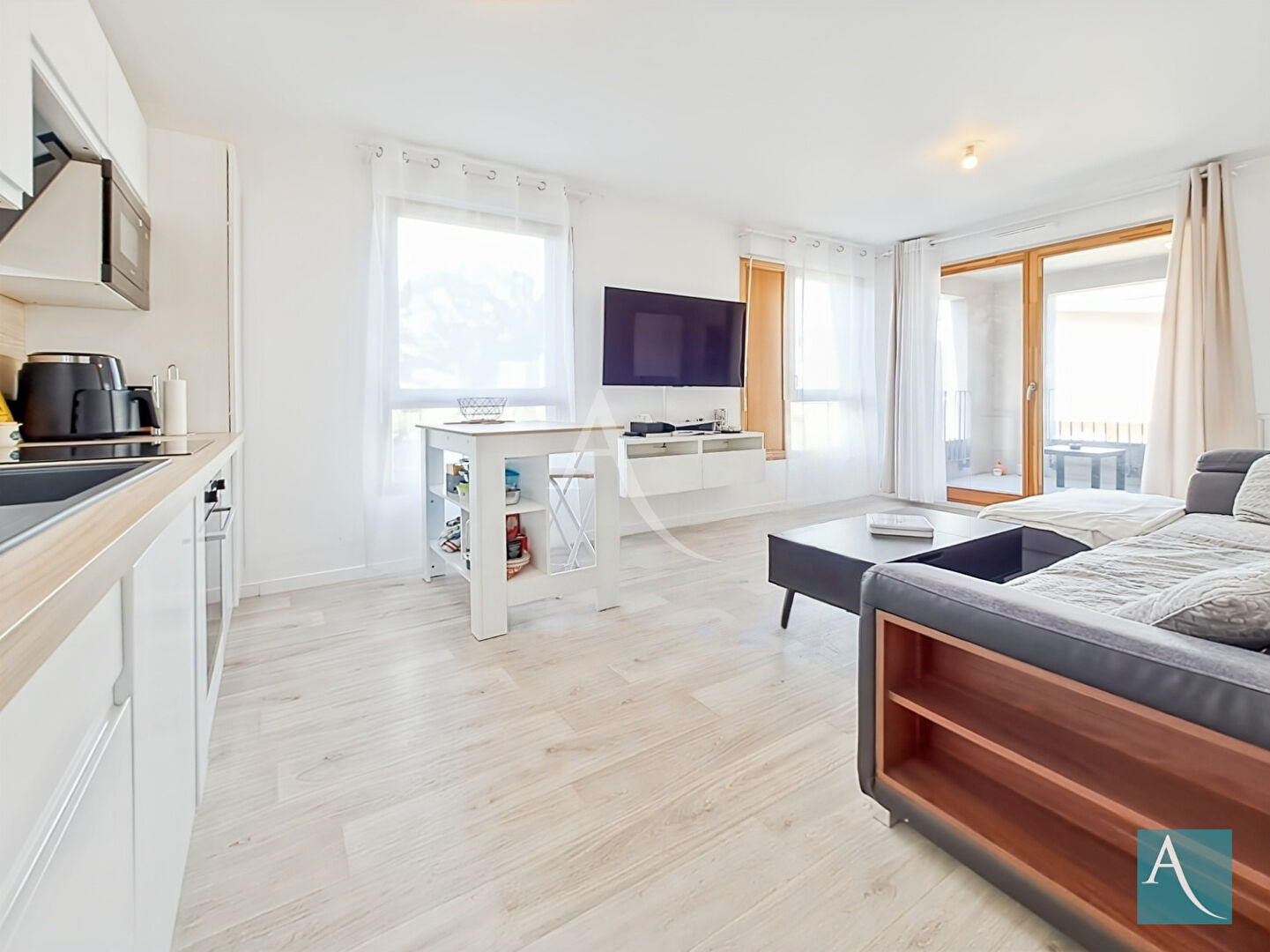 Agence immobilière de 
 L'Adresse  MASSY OPERA - L'ADRESSE ARPAJON 
