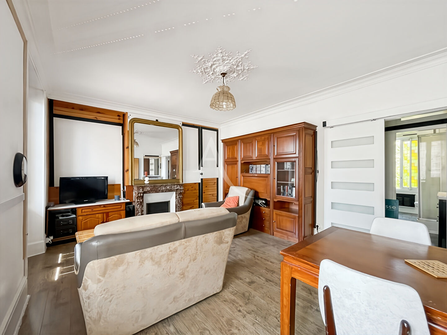 Photo APPARTEMENT CENTRE-VILLE AVEC 2 CHAMBRES image 4/6