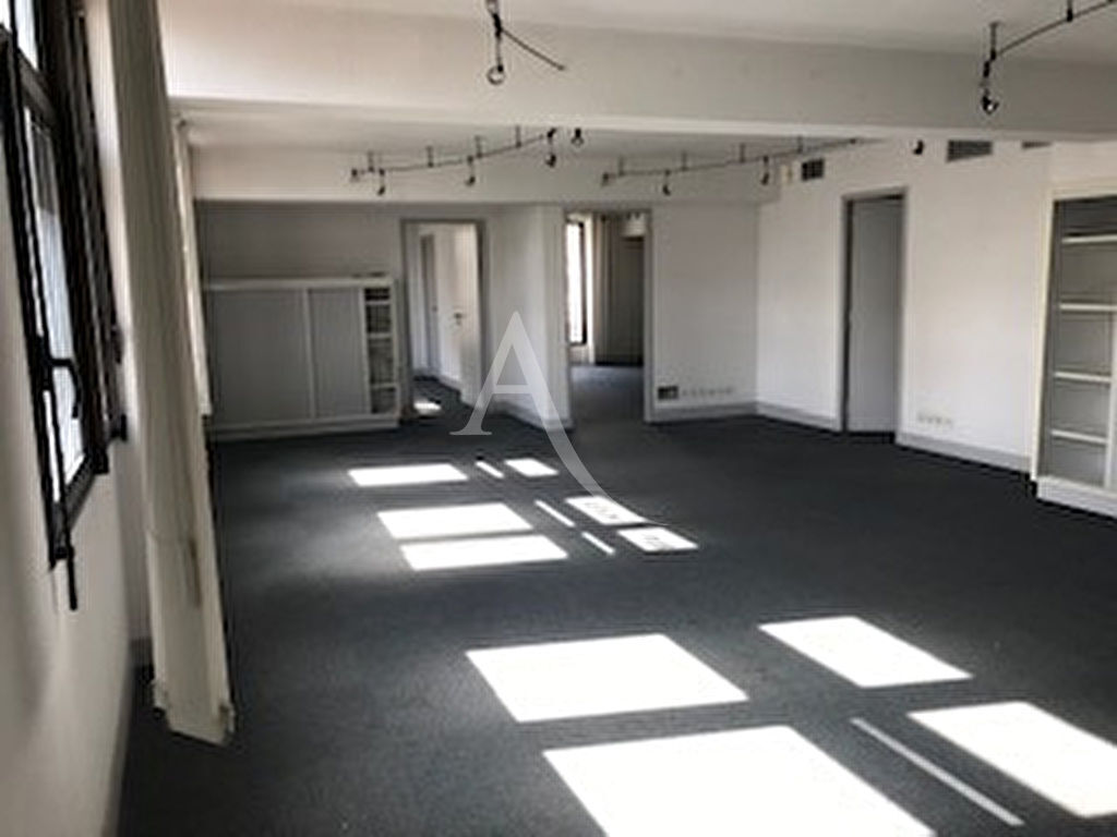 Photo Bureaux standing Agen 95 m2 image 2/3