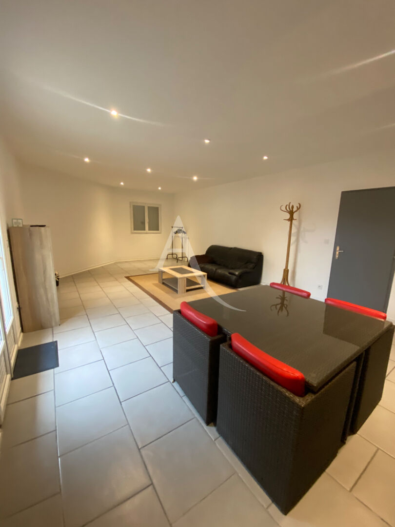 Photo AGEN Immeuble de 192 m2 image 3/6