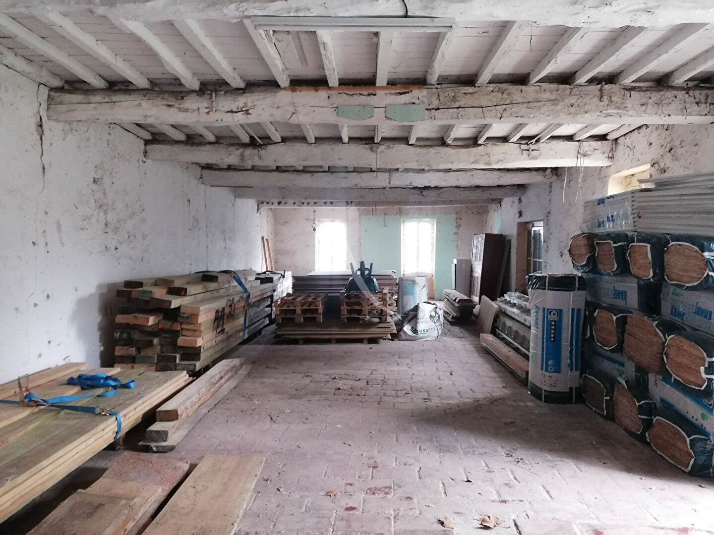 Photo Graulhet. Bâtisse de 390 m² à rénover . image 2/5