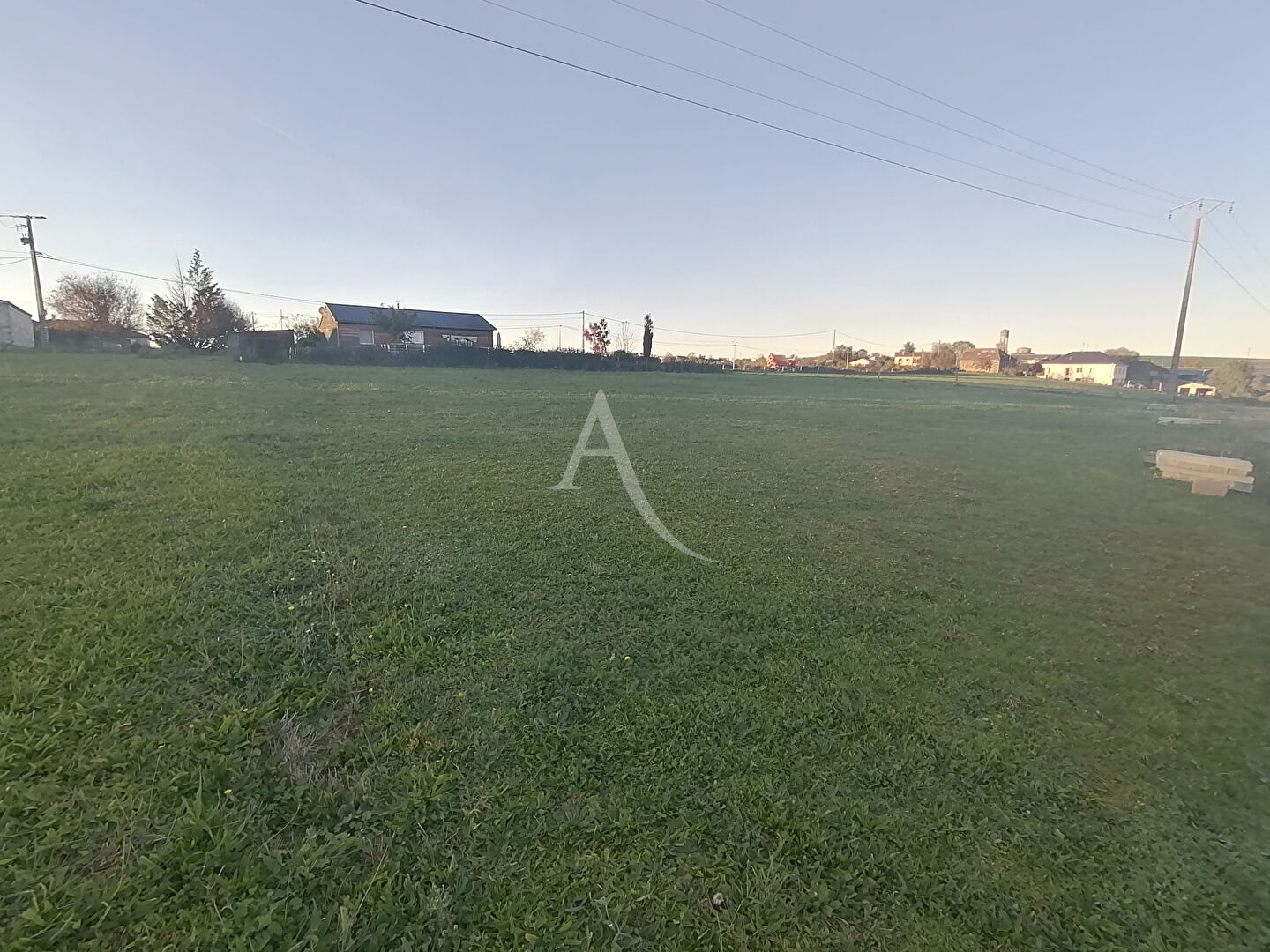 Photo Mirandol Bourgnounac, terrain de 1500 m² image 2/3