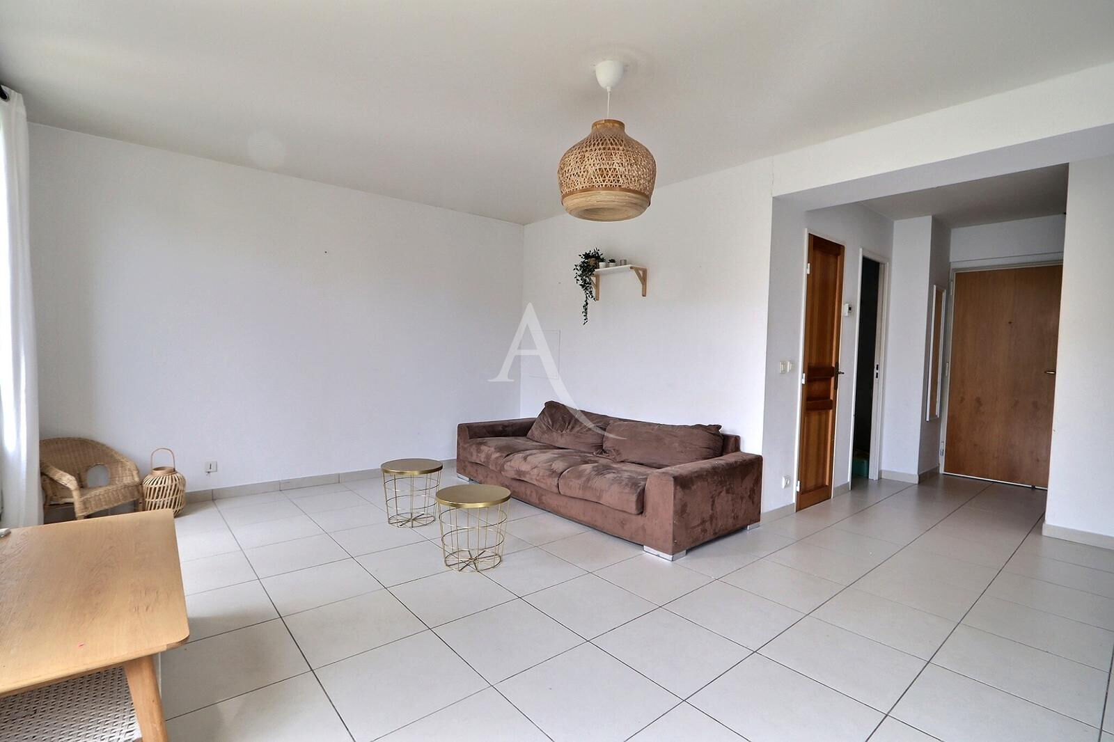 Photo Appartement Mitry Mory 5 pièces 101.51 m2 image 2/6