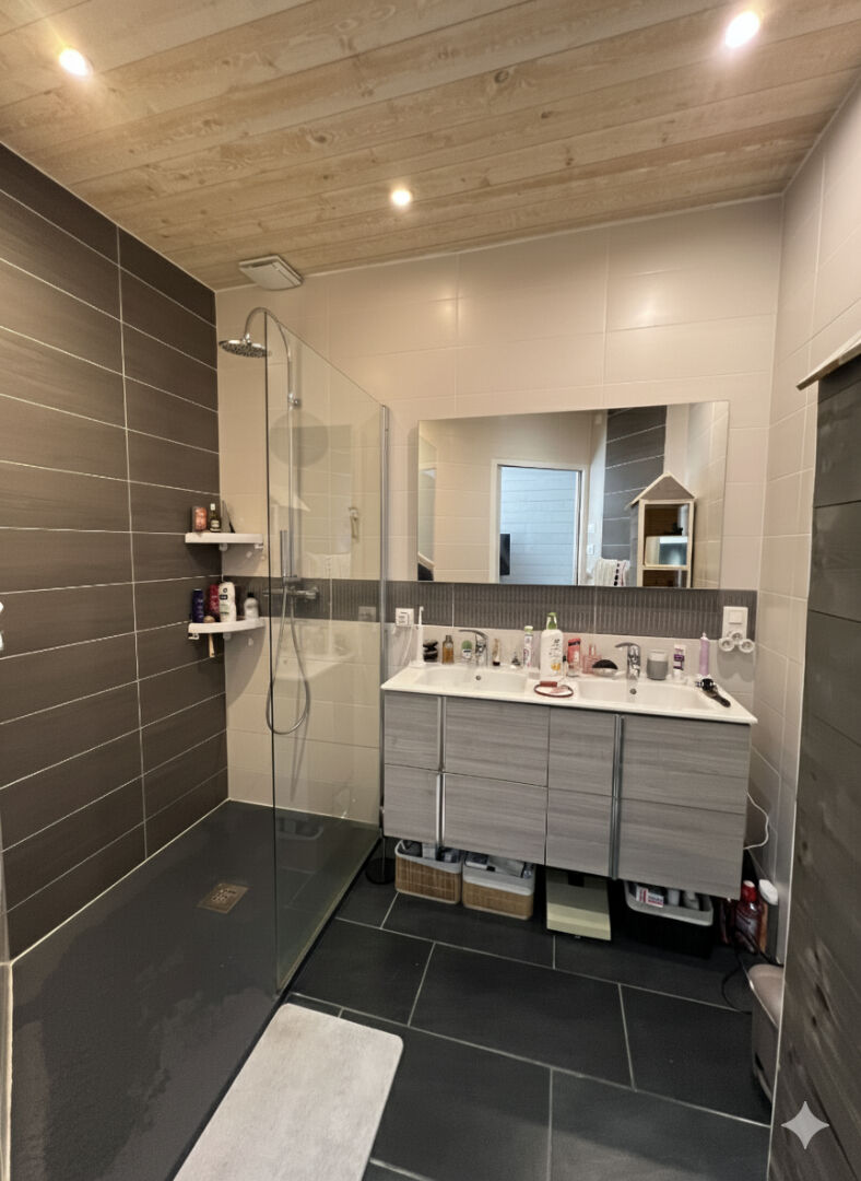 Photo Maison rénovée ! plein centre-ville. image 6/6