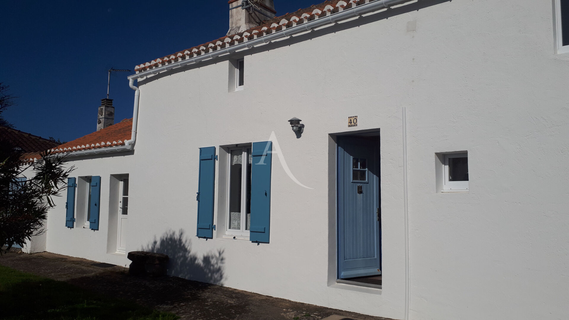 Maison en pierre La Guérinière proche centre et plage
