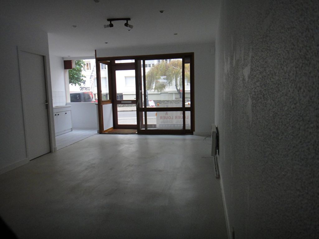 Photo A louer Bourg centre ville local commercial ou professionnel image 5/6