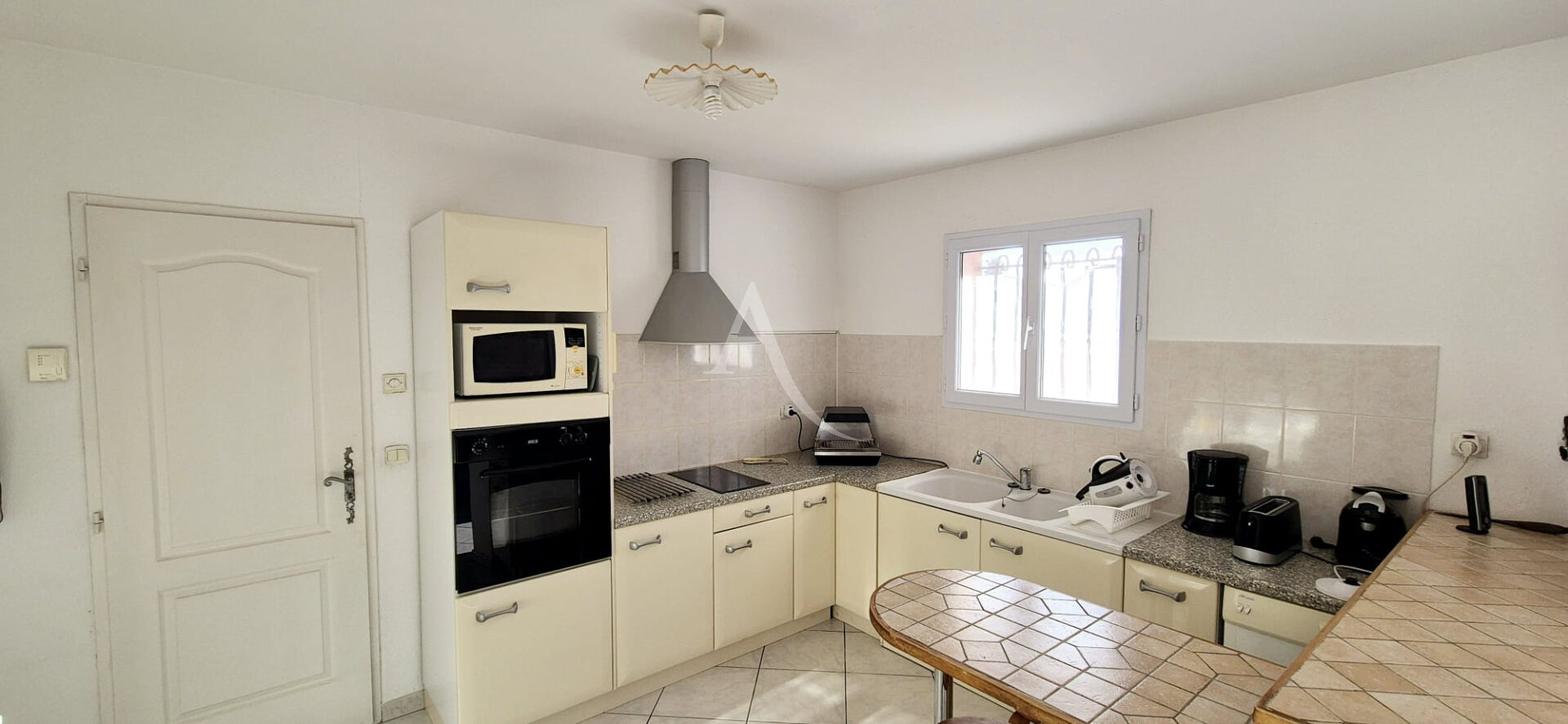 Photo Maison Frontignan 4 pièce(s) 84,66 m2 avec garage image 3/6