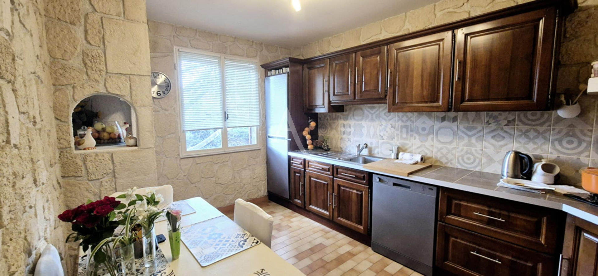 Photo Maison Balaruc Les Bains 4 pièce(s) 87 m2 image 6/6