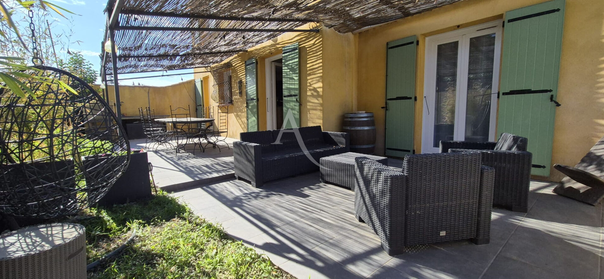 Photo Maison Gigean 4 pièce(s) 140 m2 avec piscine image 2/6