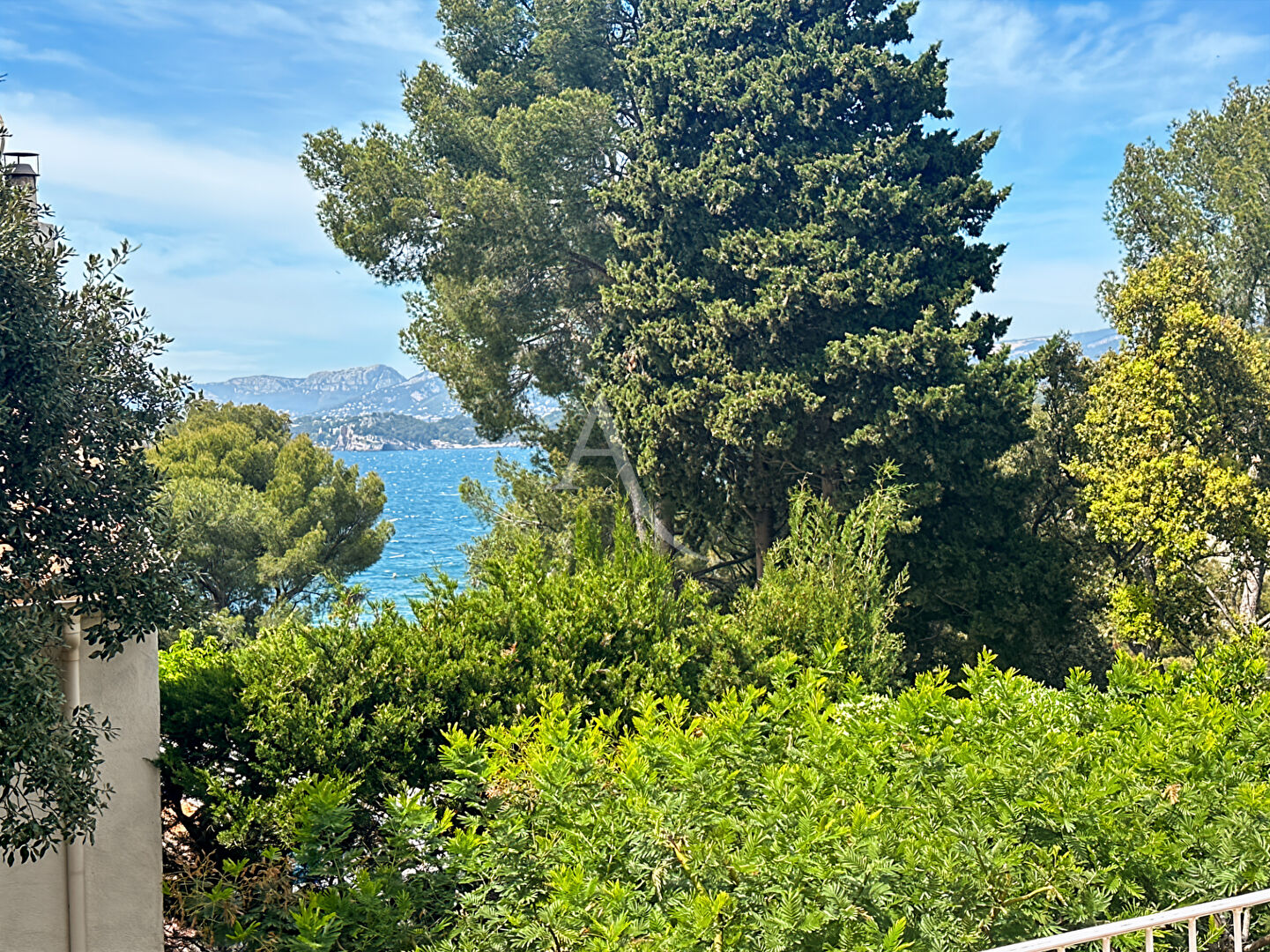 Photo Maison 5 pièces Le Pradet vue et proximité mer ! image 3/6