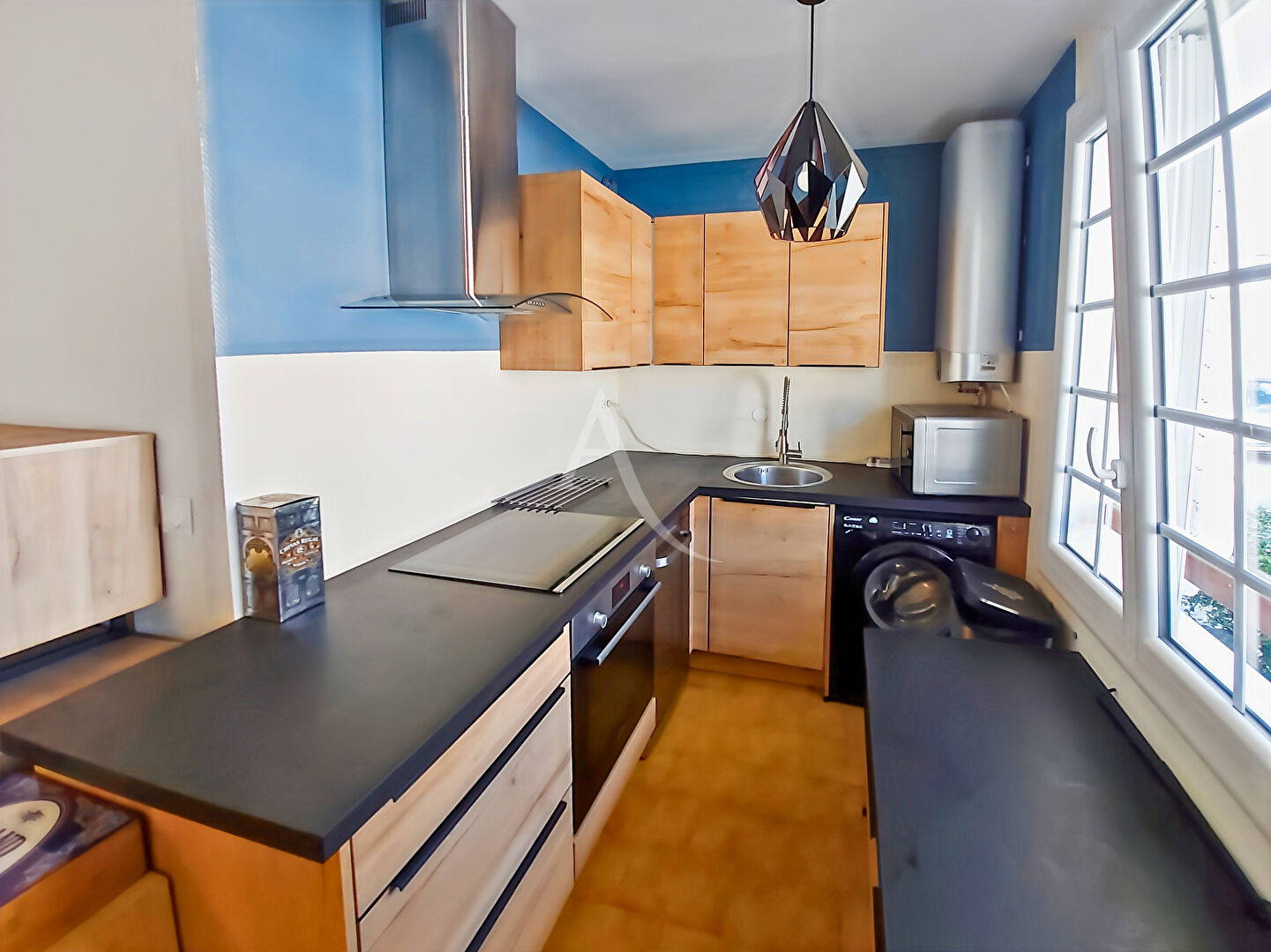 Photo STUDIO AVEC PARKING CENTRE VILLE DE CARQUEIRANNE image 4/6