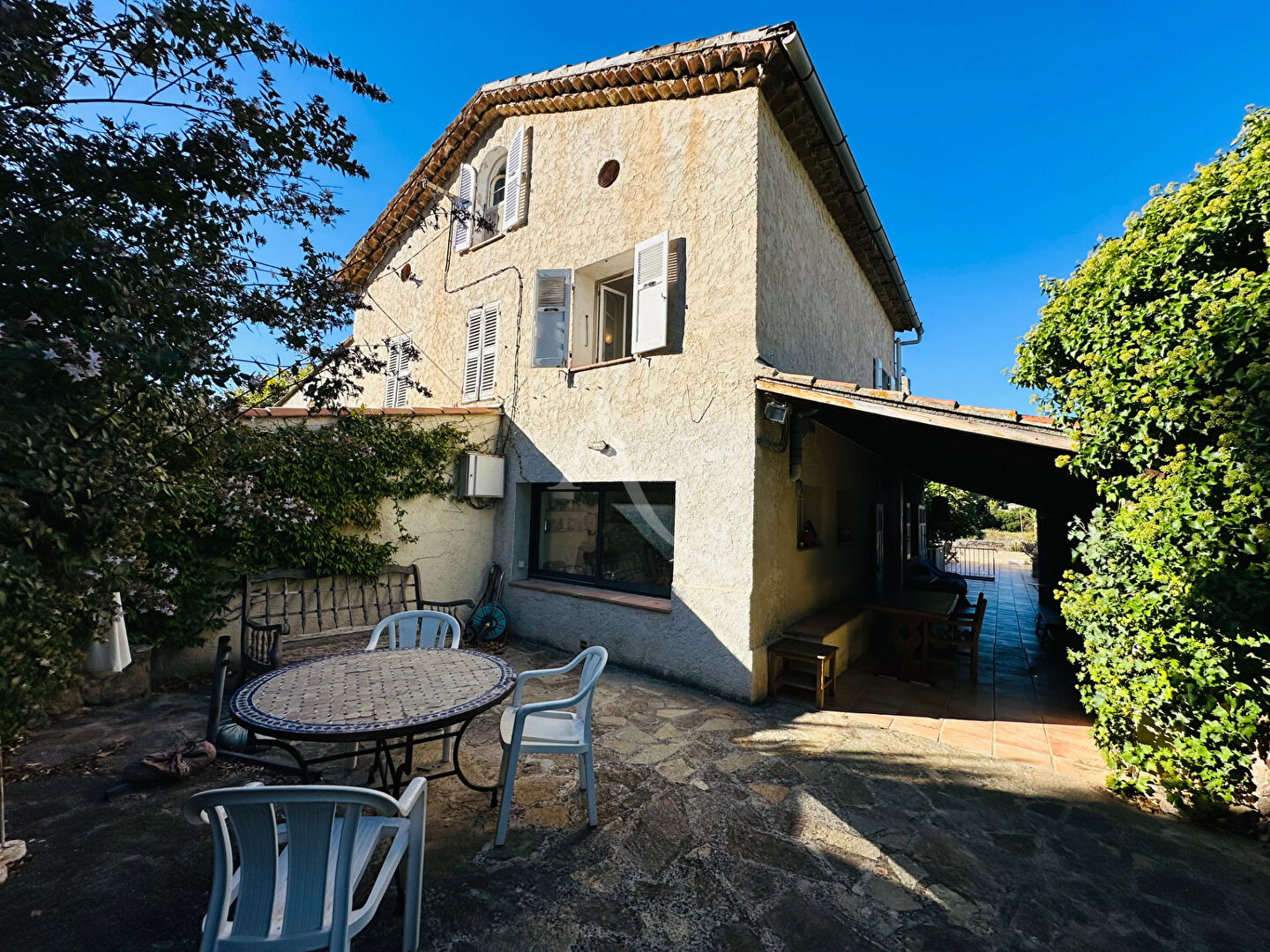 Agence immobilière de L'ADRESSE BOILLET IMMOBILIER