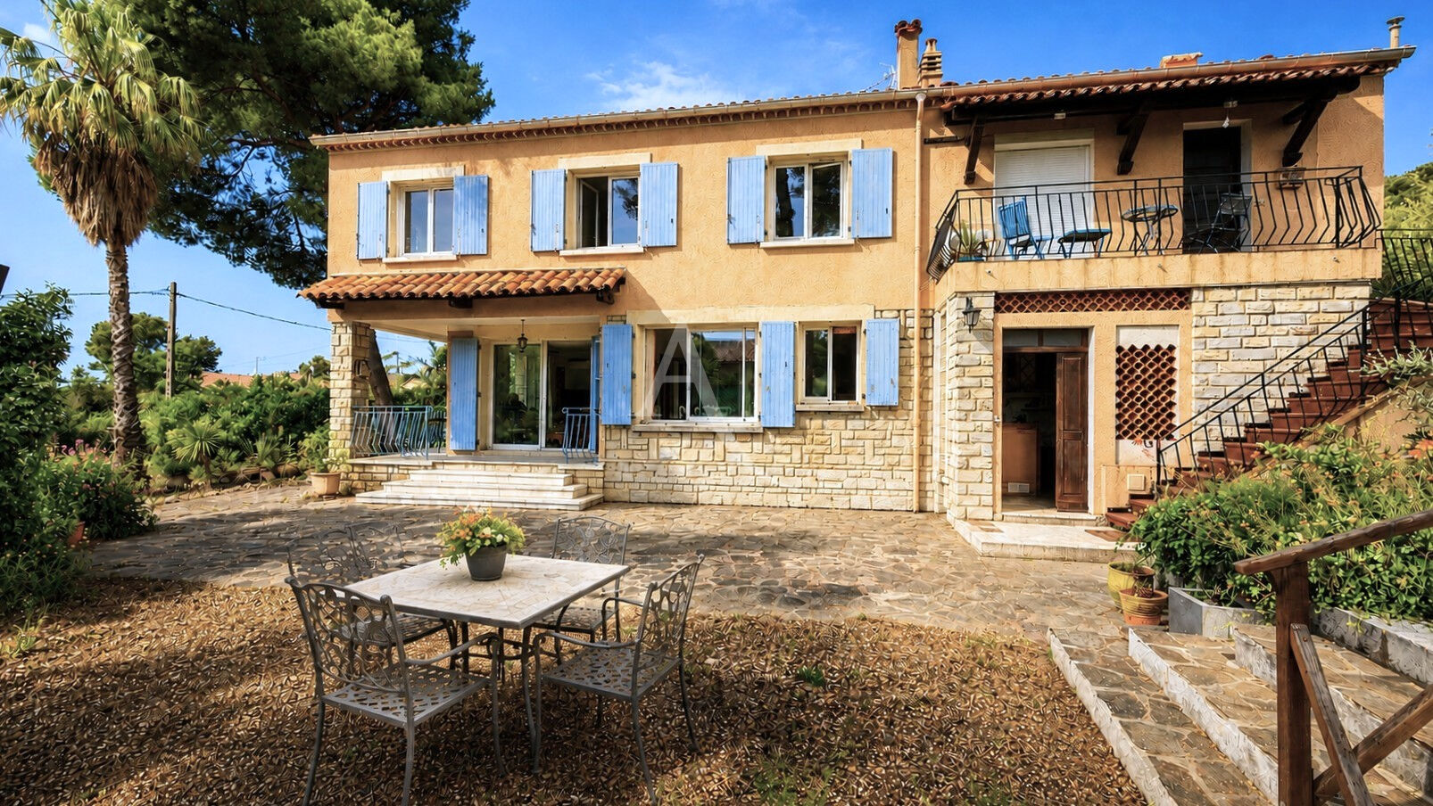 Agence immobilière de L'ADRESSE BOILLET IMMOBILIER