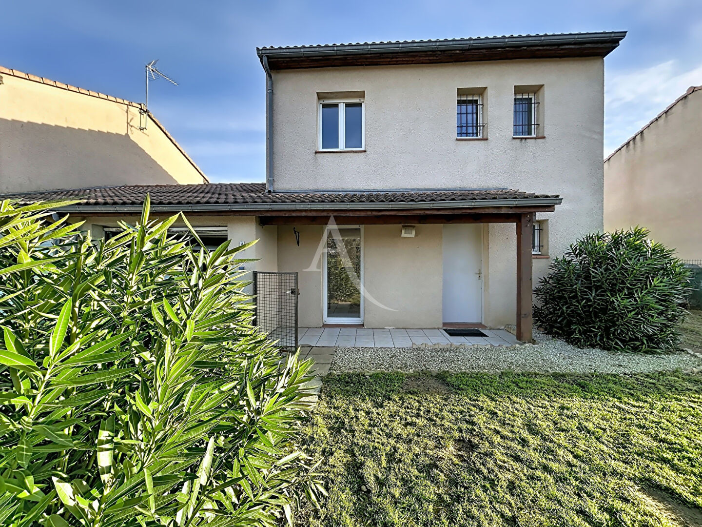 Photo Maison Lespinasse 4 pièce(s) 85 m2 image 1/6