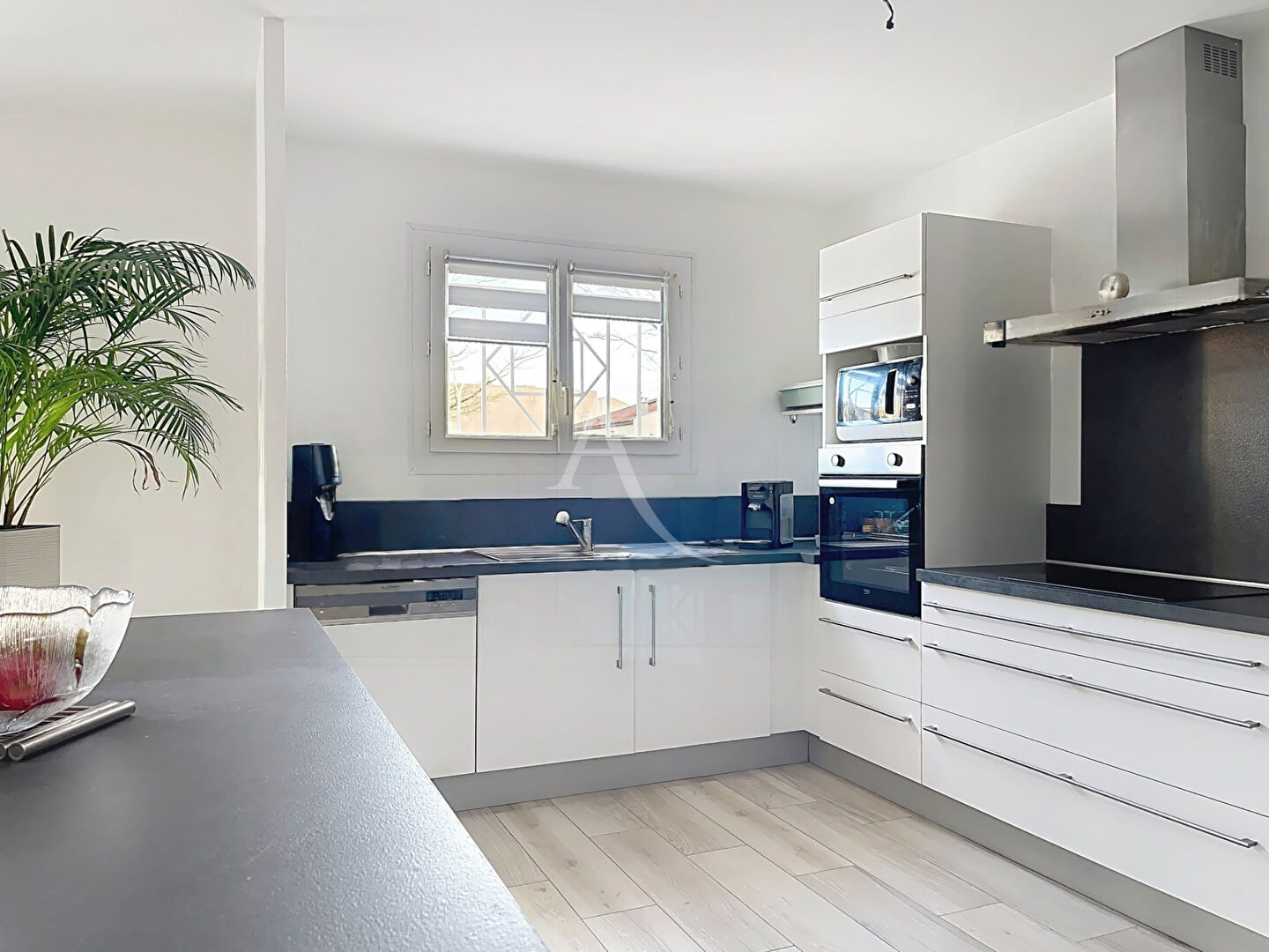 Agence immobilière de L'Adresse Claire B Immobilier - L'Adresse Claire B Immobilier