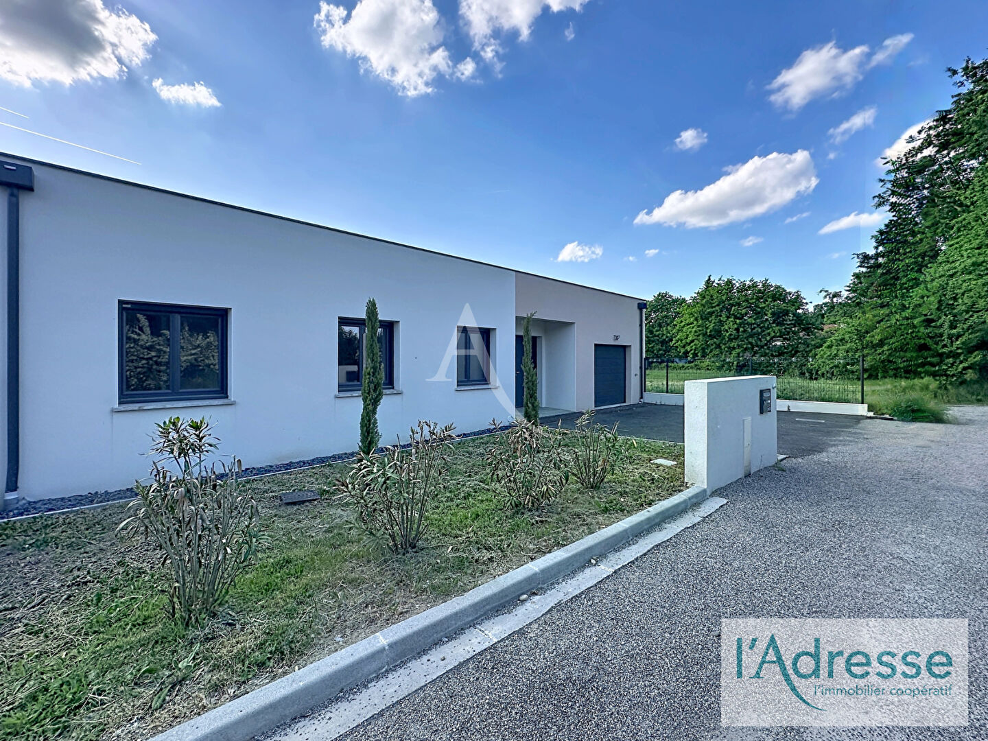 Agence immobilière de L'Adresse Claire B Immobilier - L'Adresse Claire B Immobilier
