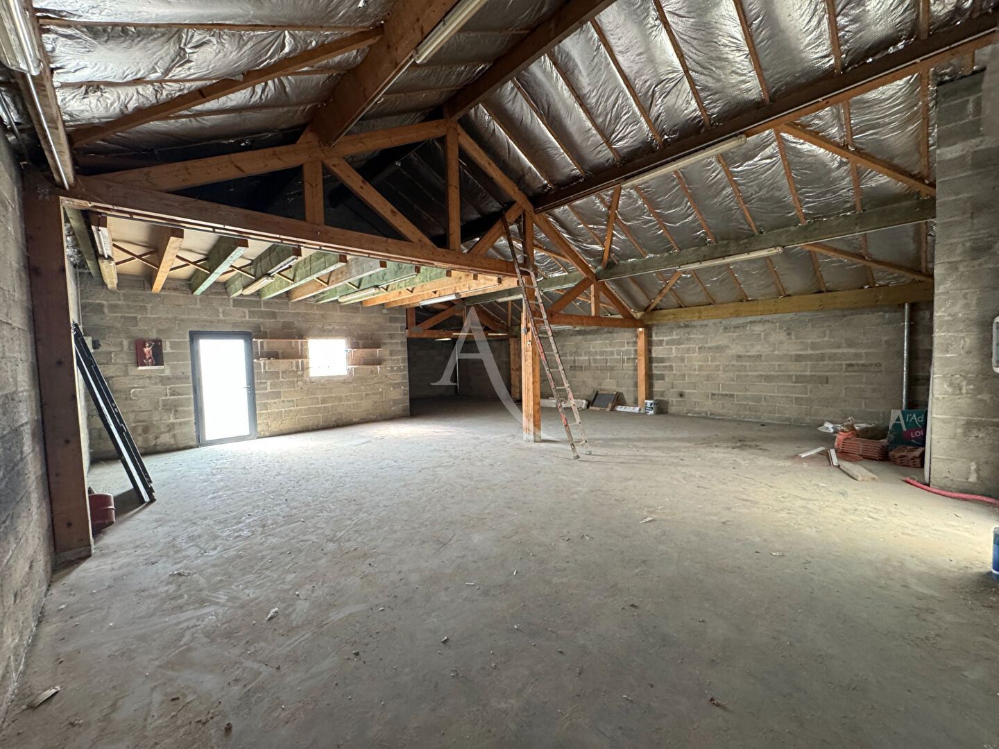 Photo Local de stockage. image 2/4