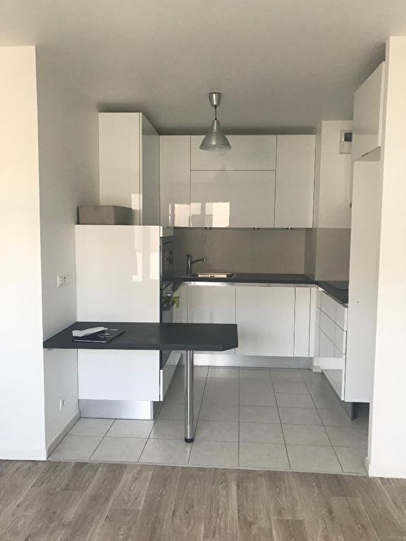 Photo T2 - 43m2 A louer image 4/6