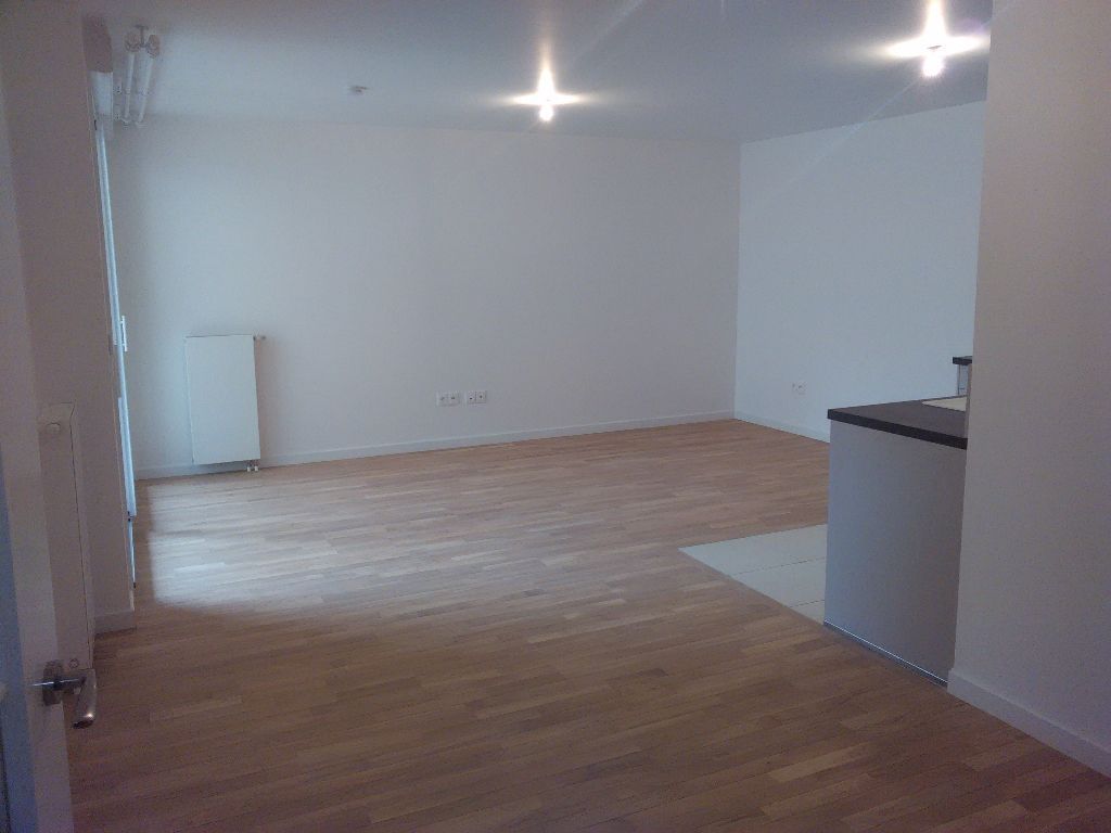 ANTONY - CENTRE - APPARTEMENT TERRASSE & JARDIN