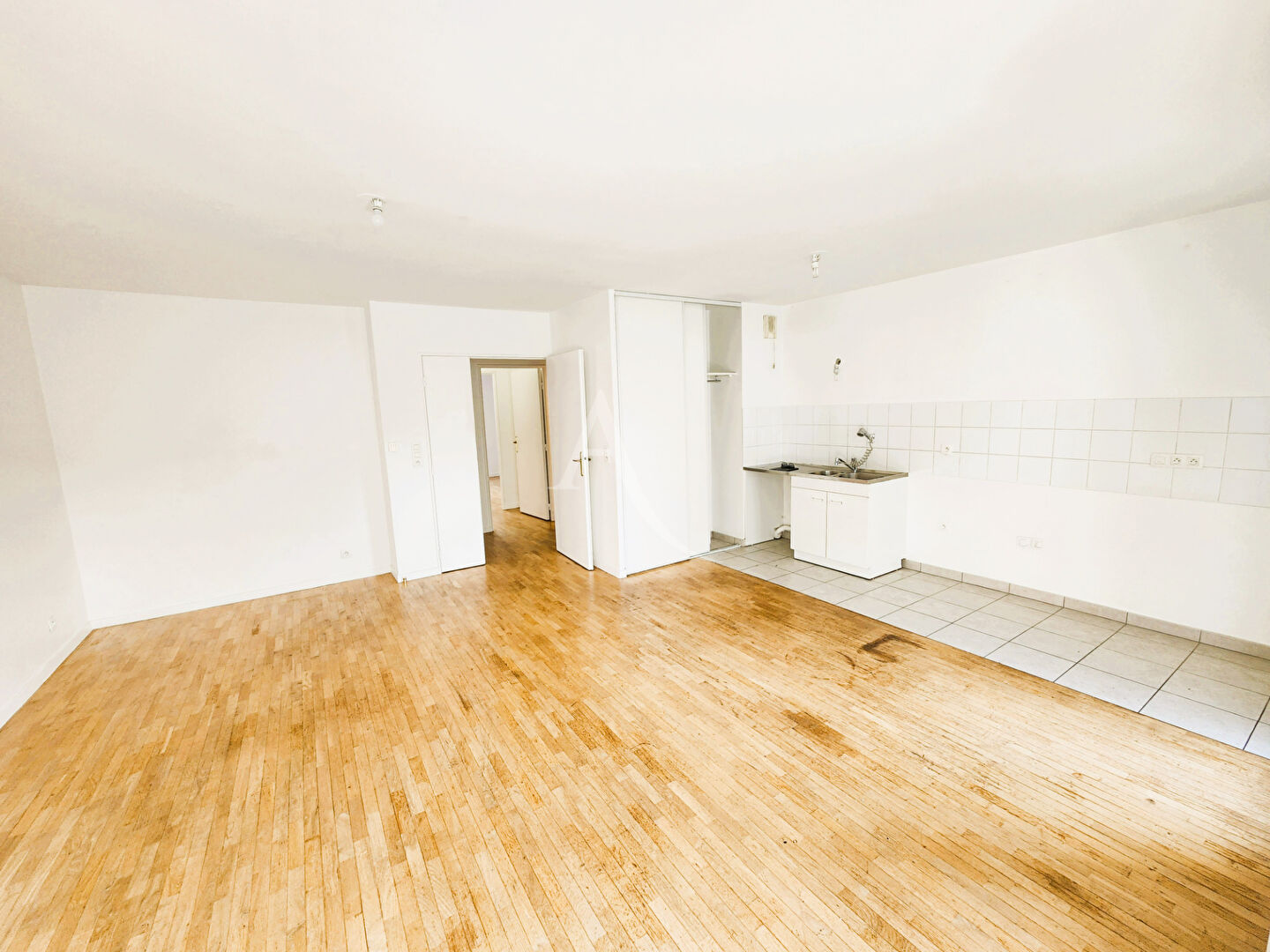 Photo Appartement  3 pièce(s) 65.28 m2 image 1/5