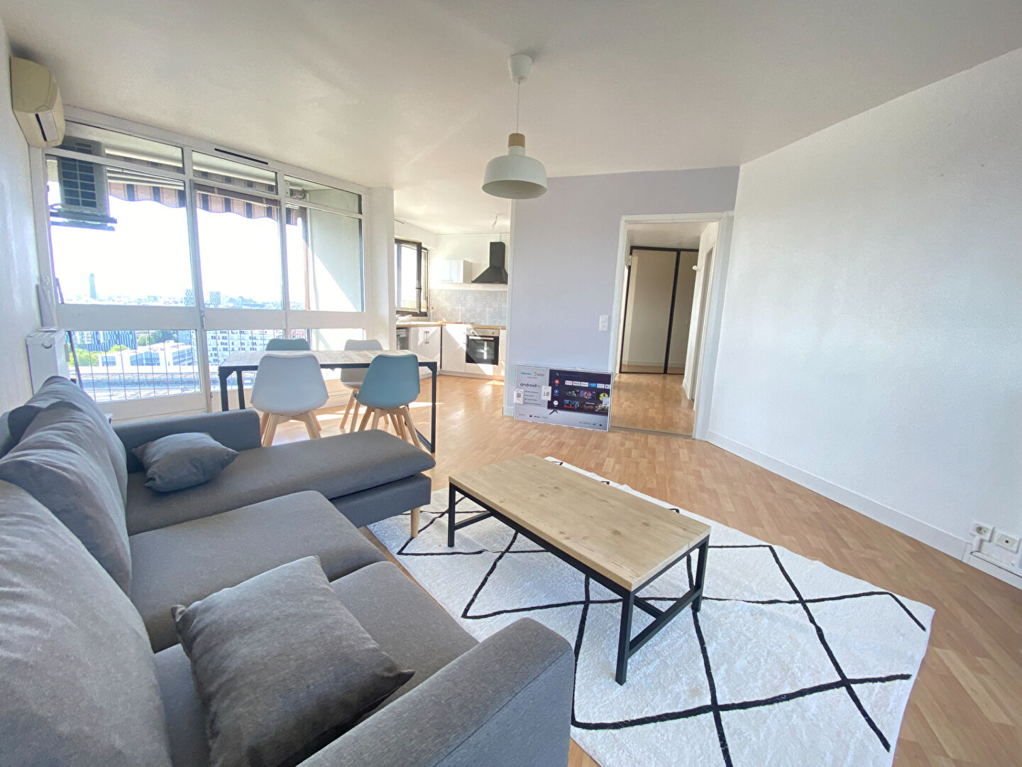 Photo Chambre à la Colocation Meublée Nantes 1 pièce 76.65 m2 image 3/6