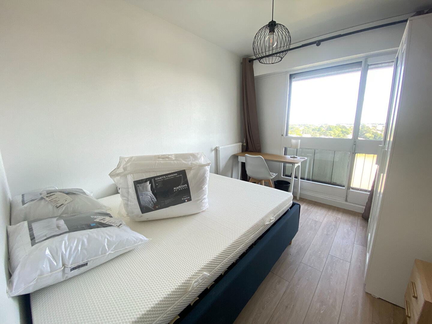 Photo Chambre à la Colocation Meublée Nantes 1 pièce 76.65 m2 image 4/6