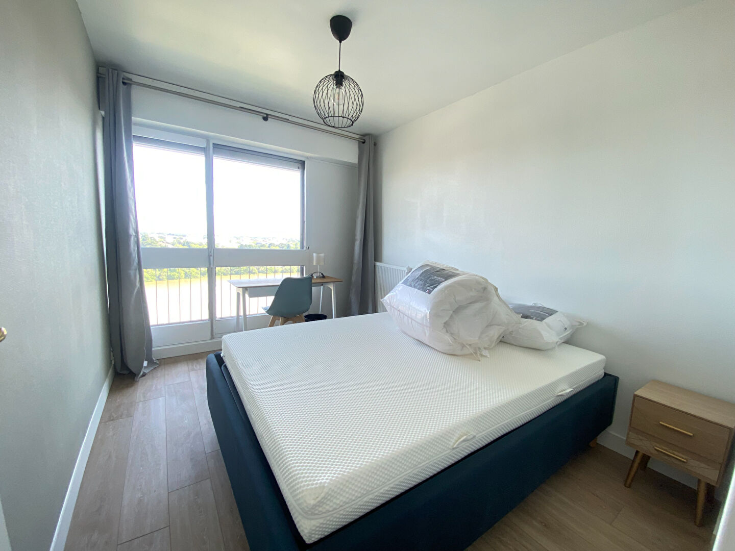 Photo Chambre à la Colocation Meublée Nantes 1 pièce 76.65 m2 image 5/6