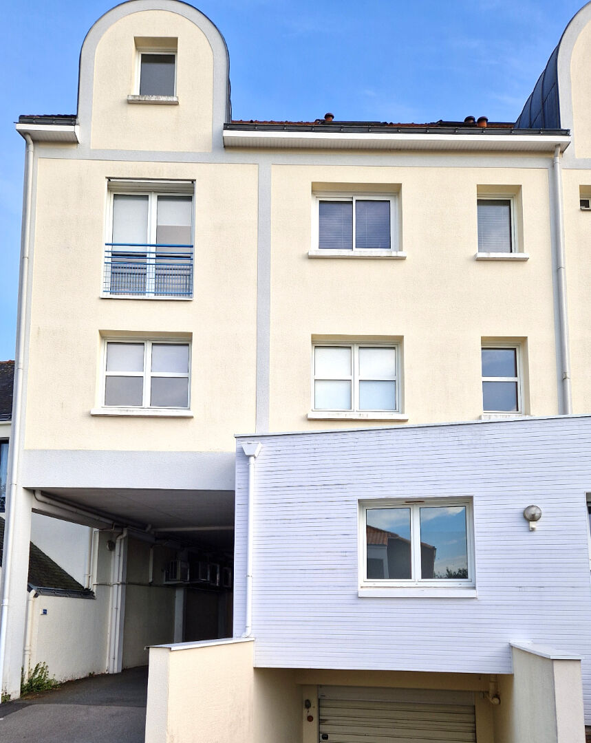 Agence immobilière de L'Adresse Agence 230