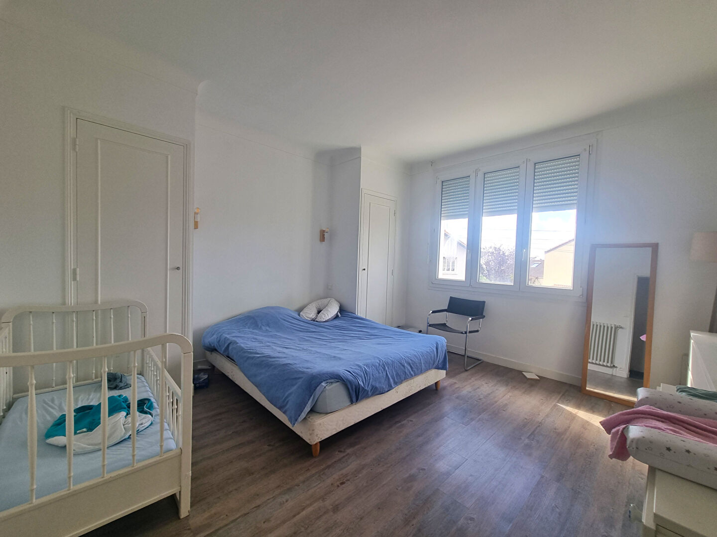 Photo Grande maison familiale avec studio indépendant - Quartier très recherché de la Martellière image 5/6