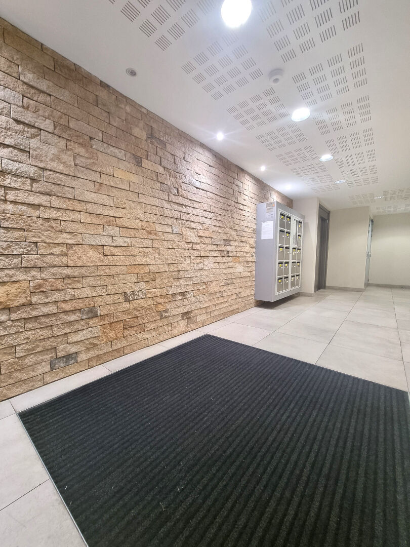 Agence immobilière de L'Adresse Agence 230