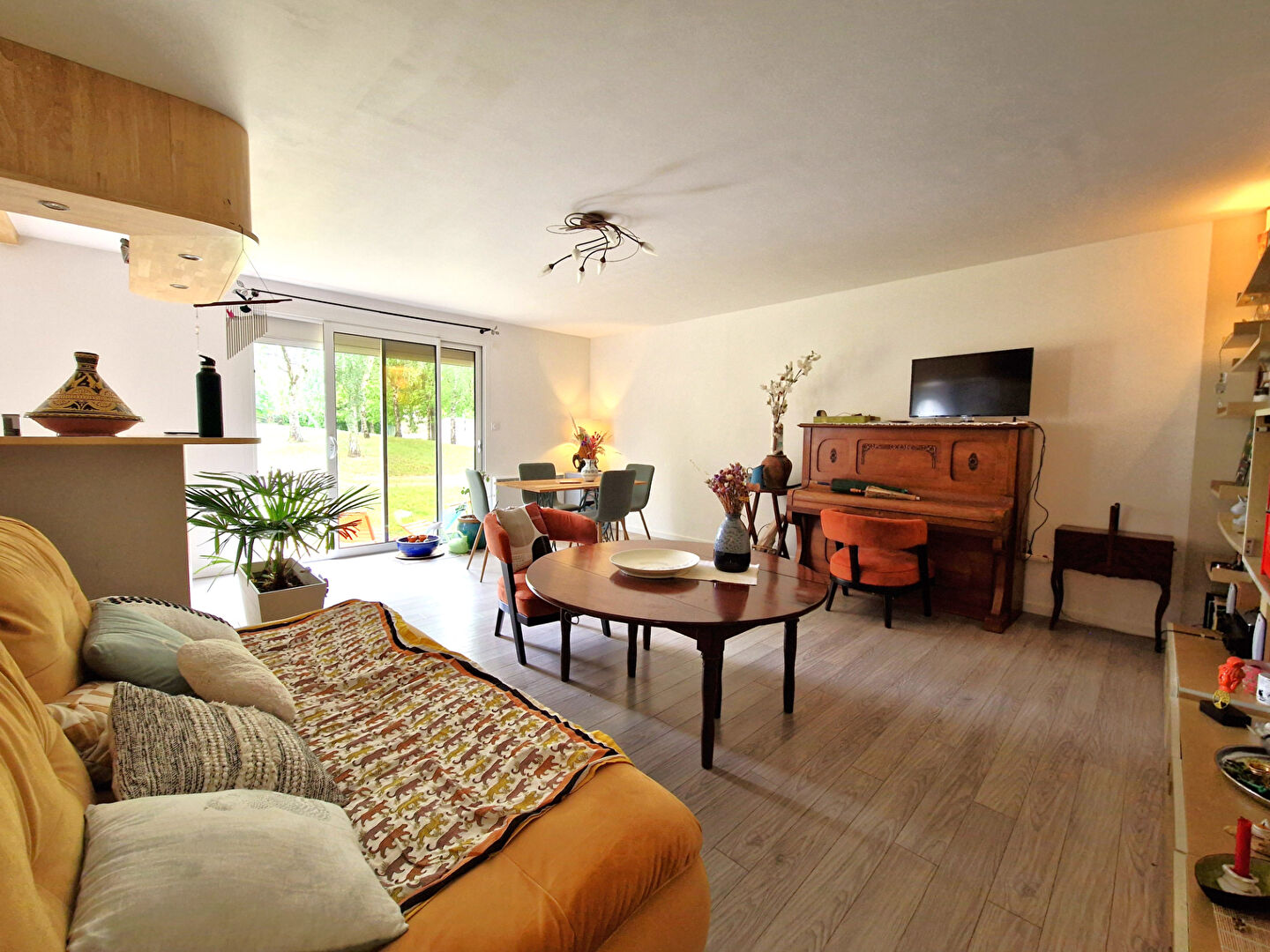 Agence immobilière de L'Adresse Agence 230