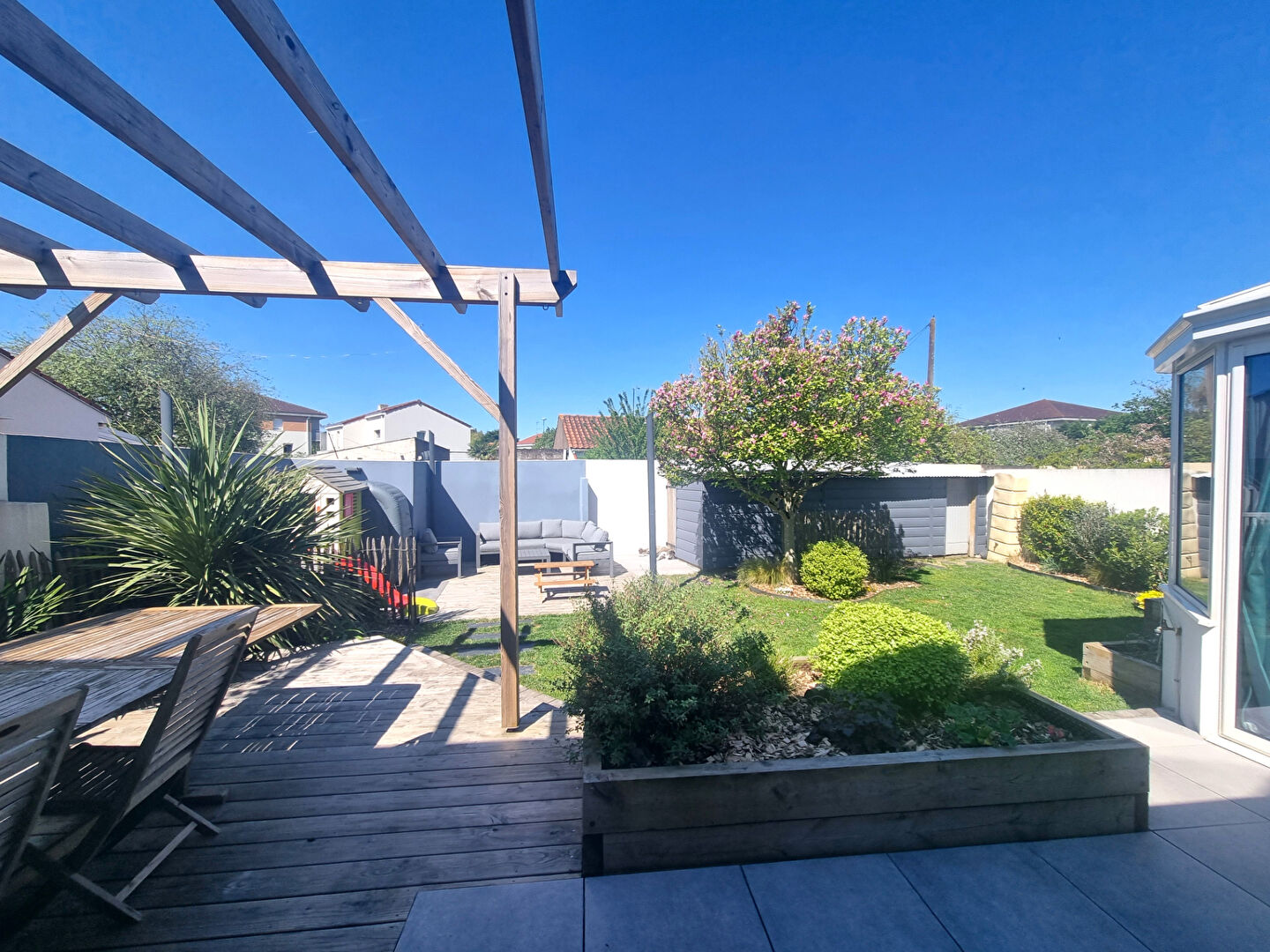 Agence immobilière de L'Adresse Agence 230