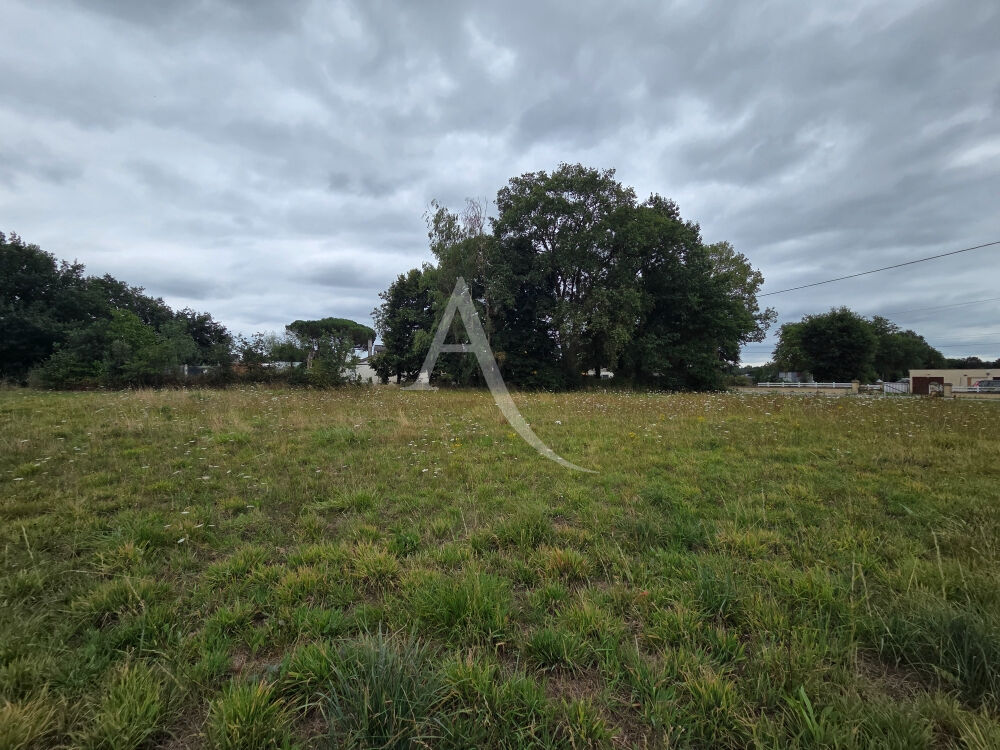 Photo Terrain constructible 939 m2 image 3/3