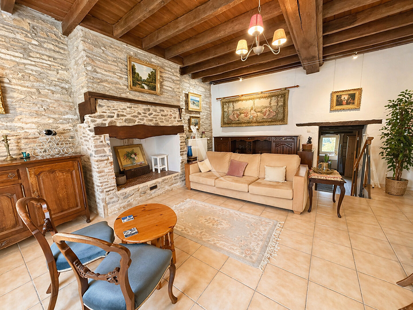 Agence immobilière de L'Adresse Agence 230