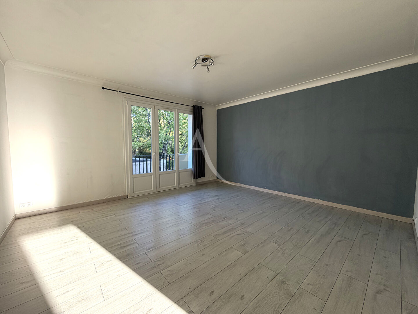 Agence immobilière de L'Adresse Agence 230
