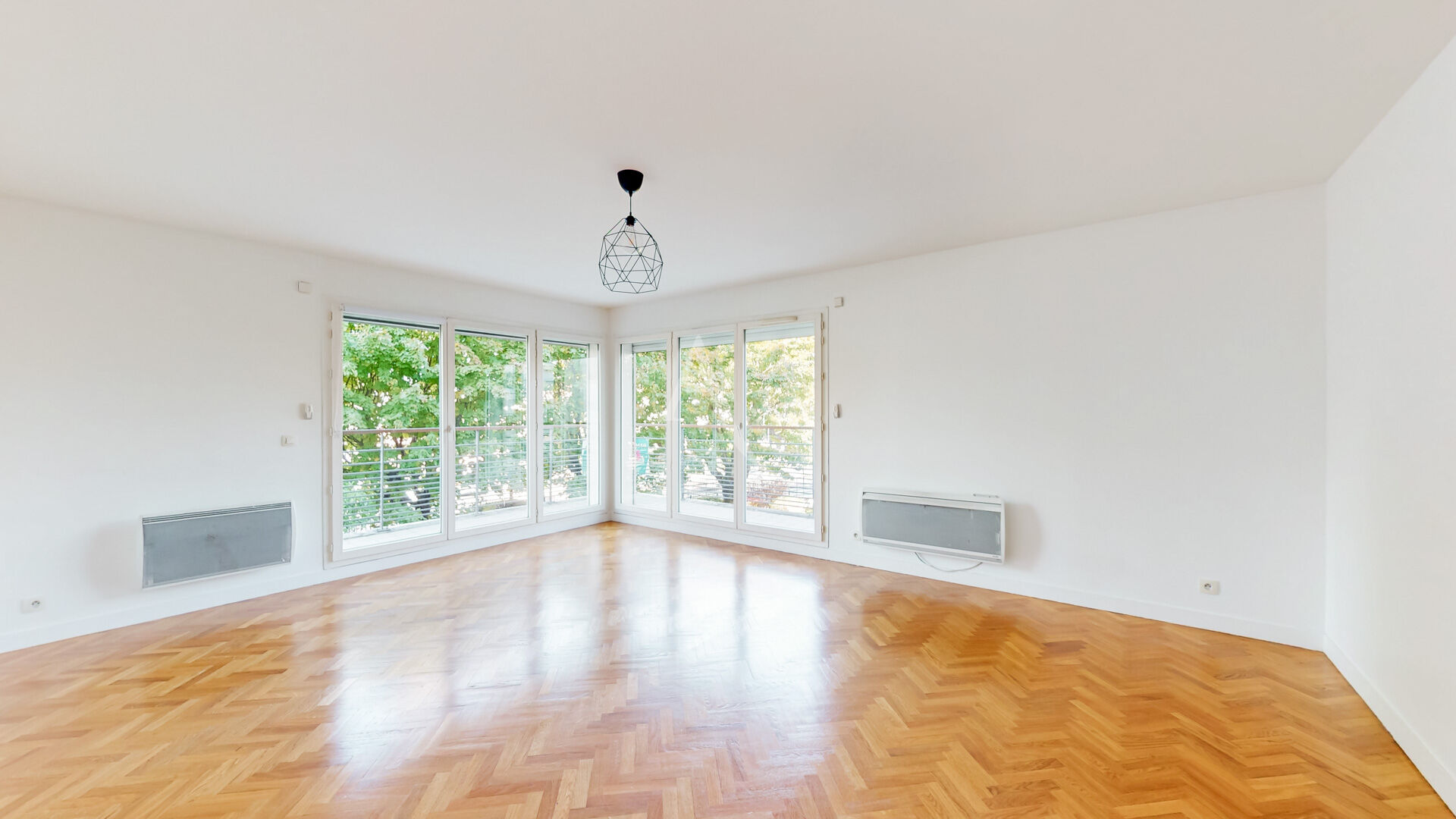 A LOUER 4 pièces proche T6