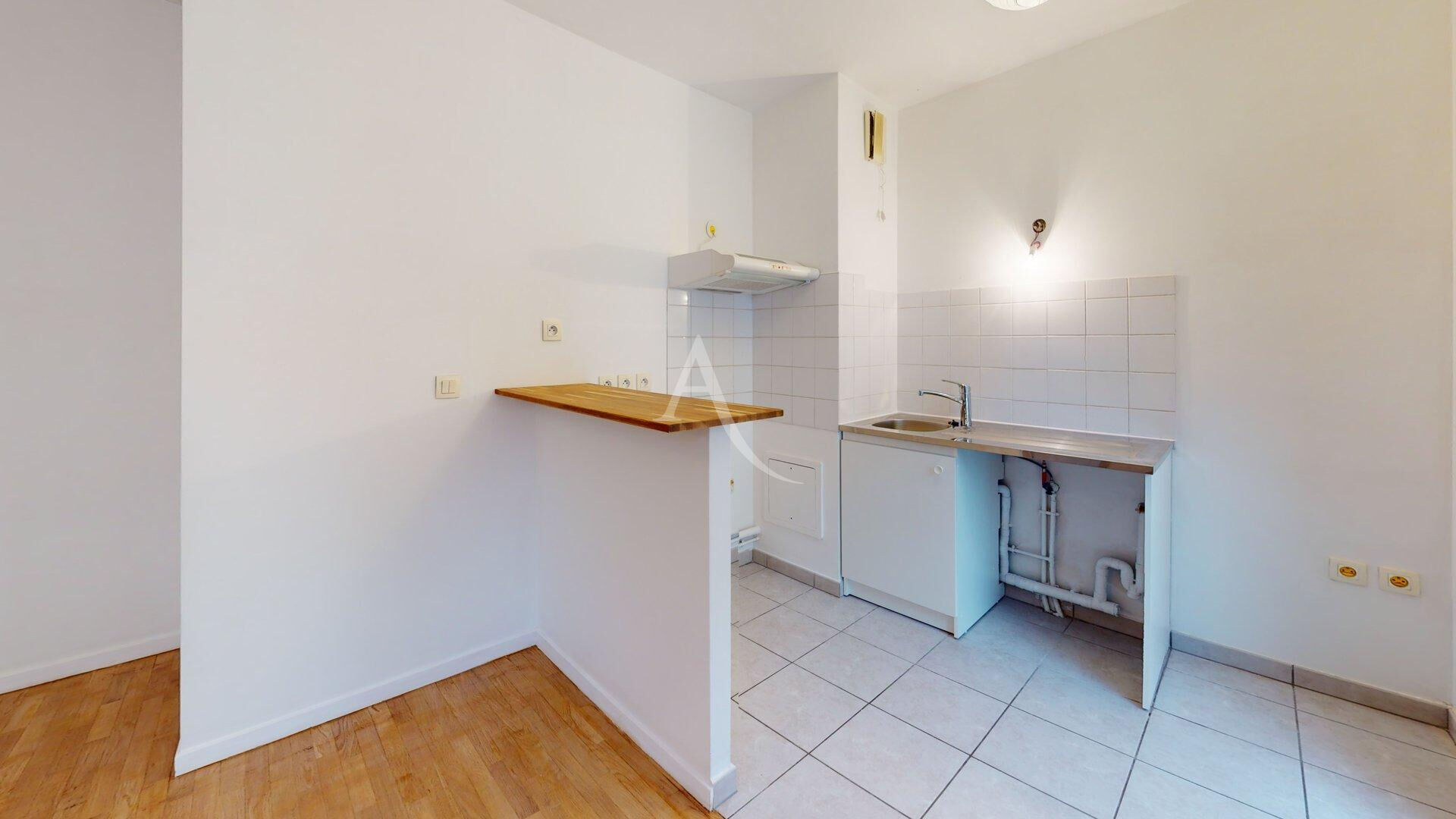 Photo A VENDRE - 2 PIECES - CITE JARDINS image 3/5