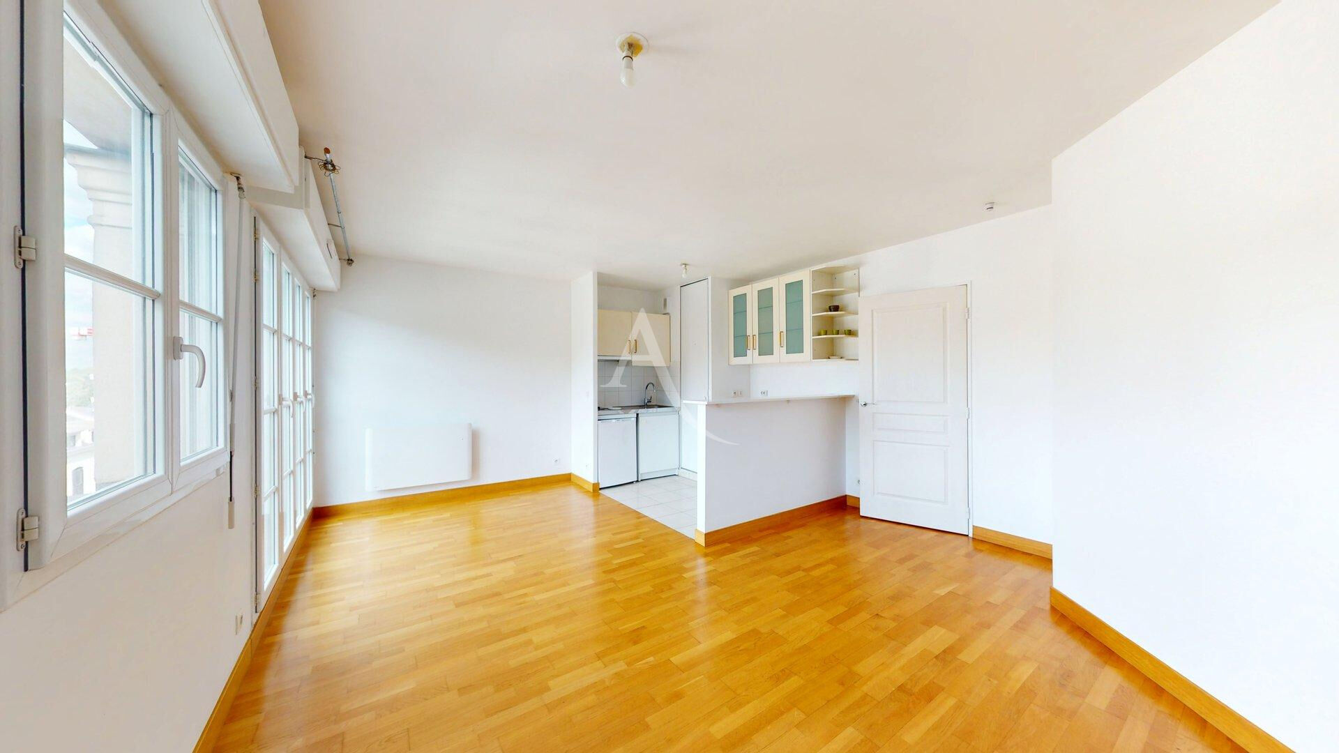 Appartement Le Plessis Robinson 1 pièce(s) 35 m2