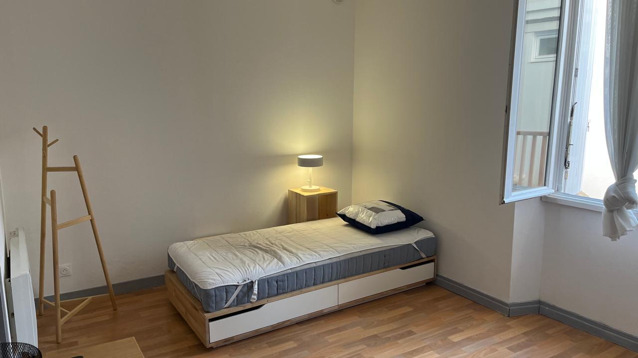 Apartment 1 pièces · 19.00 m² à NANTES