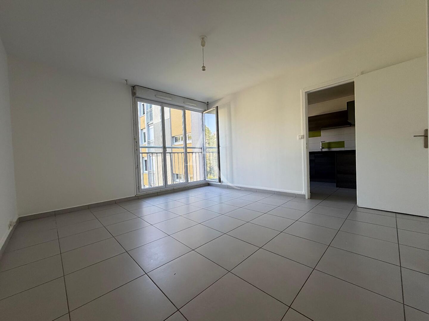Apartment 3 pièces · 65.00 m² à NANTES