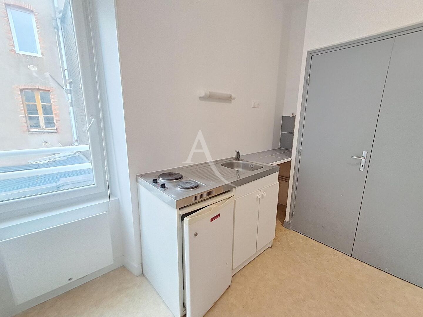 Apartment 1 pièces · 15.00 m² à NANTES