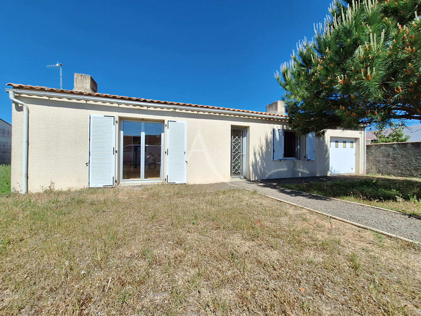 Agence immobilière de L'ADRESSE LA TRANCHE SUR MER