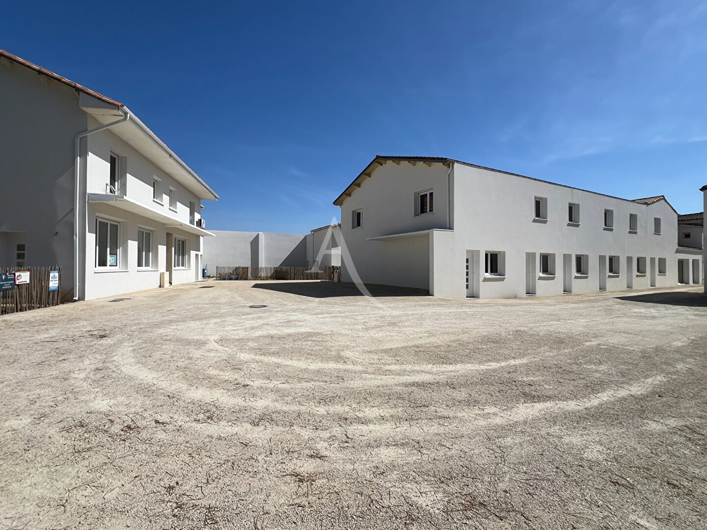Agence immobilière de L'ADRESSE LA TRANCHE SUR MER