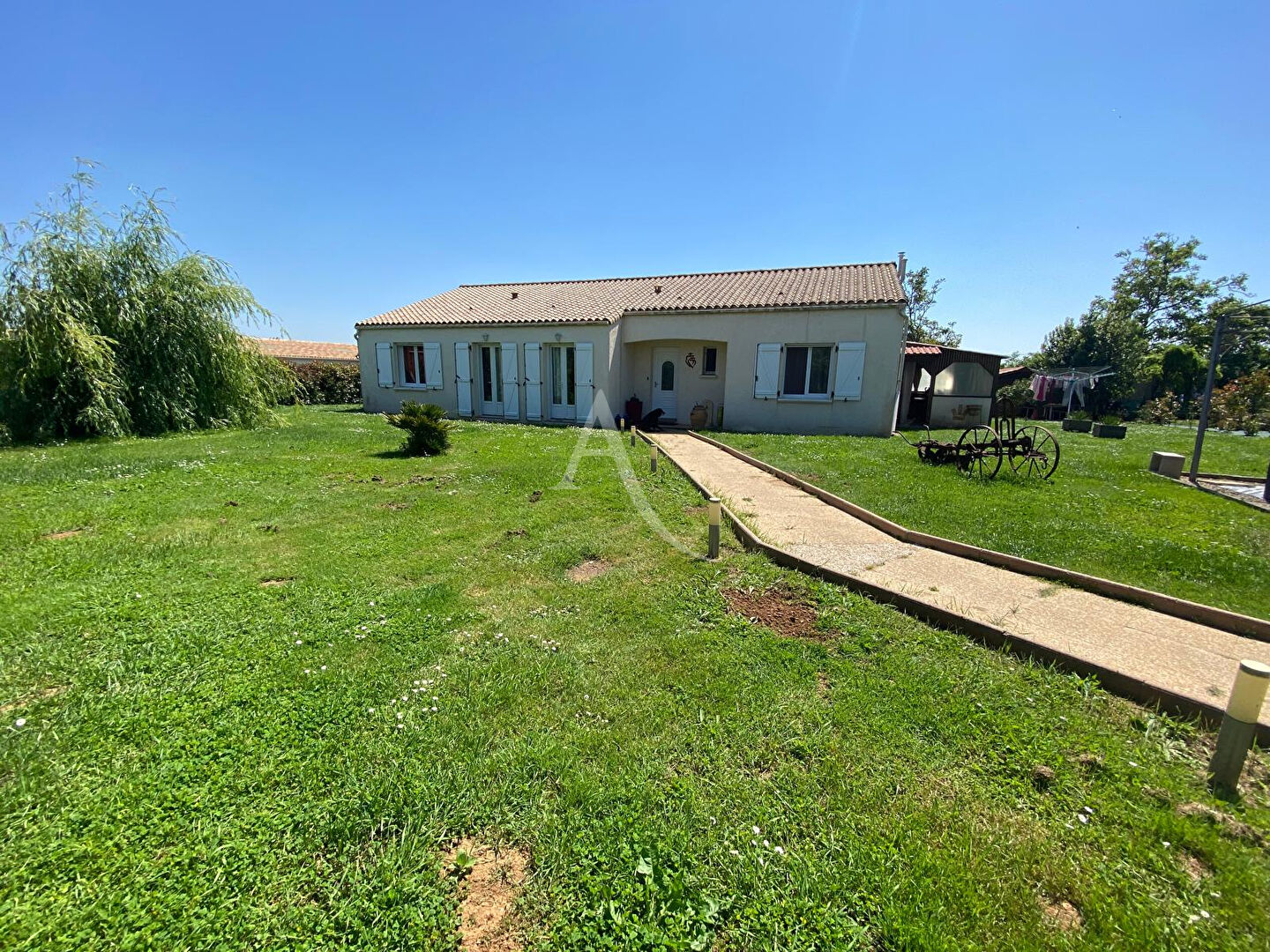 Agence immobilière de L'ADRESSE LA TRANCHE SUR MER
