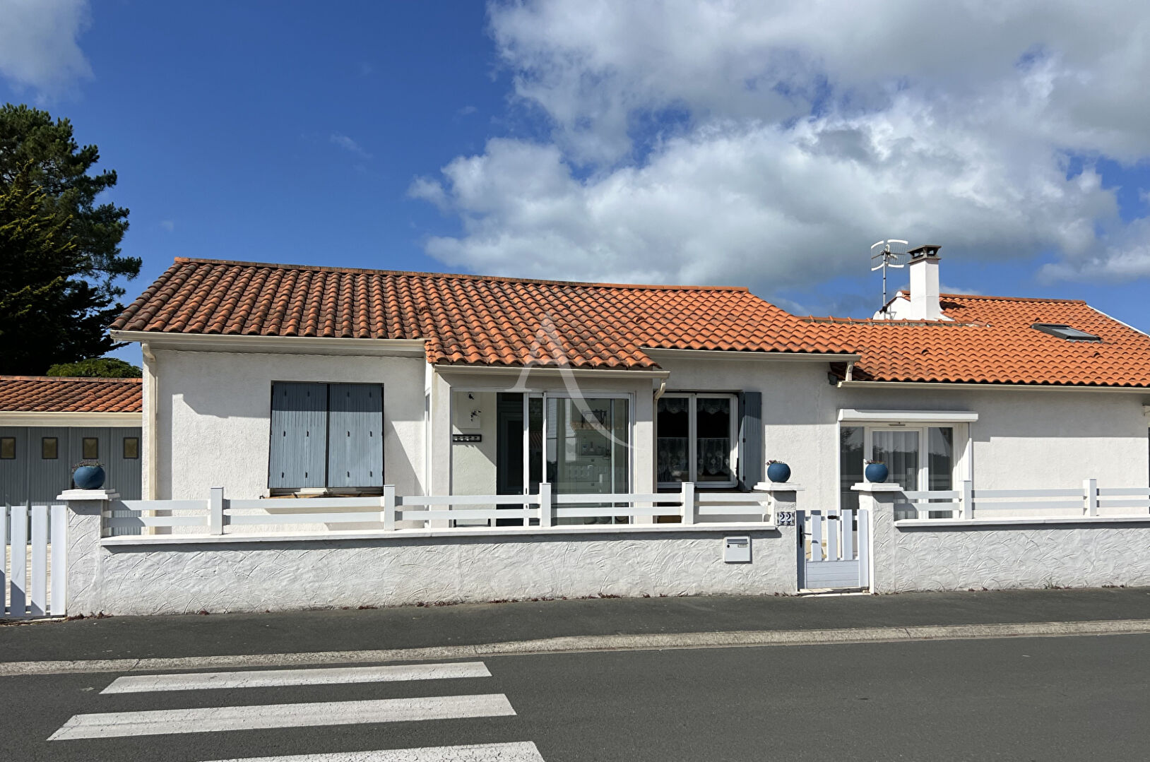 Agence immobilière de L'ADRESSE LA TRANCHE SUR MER