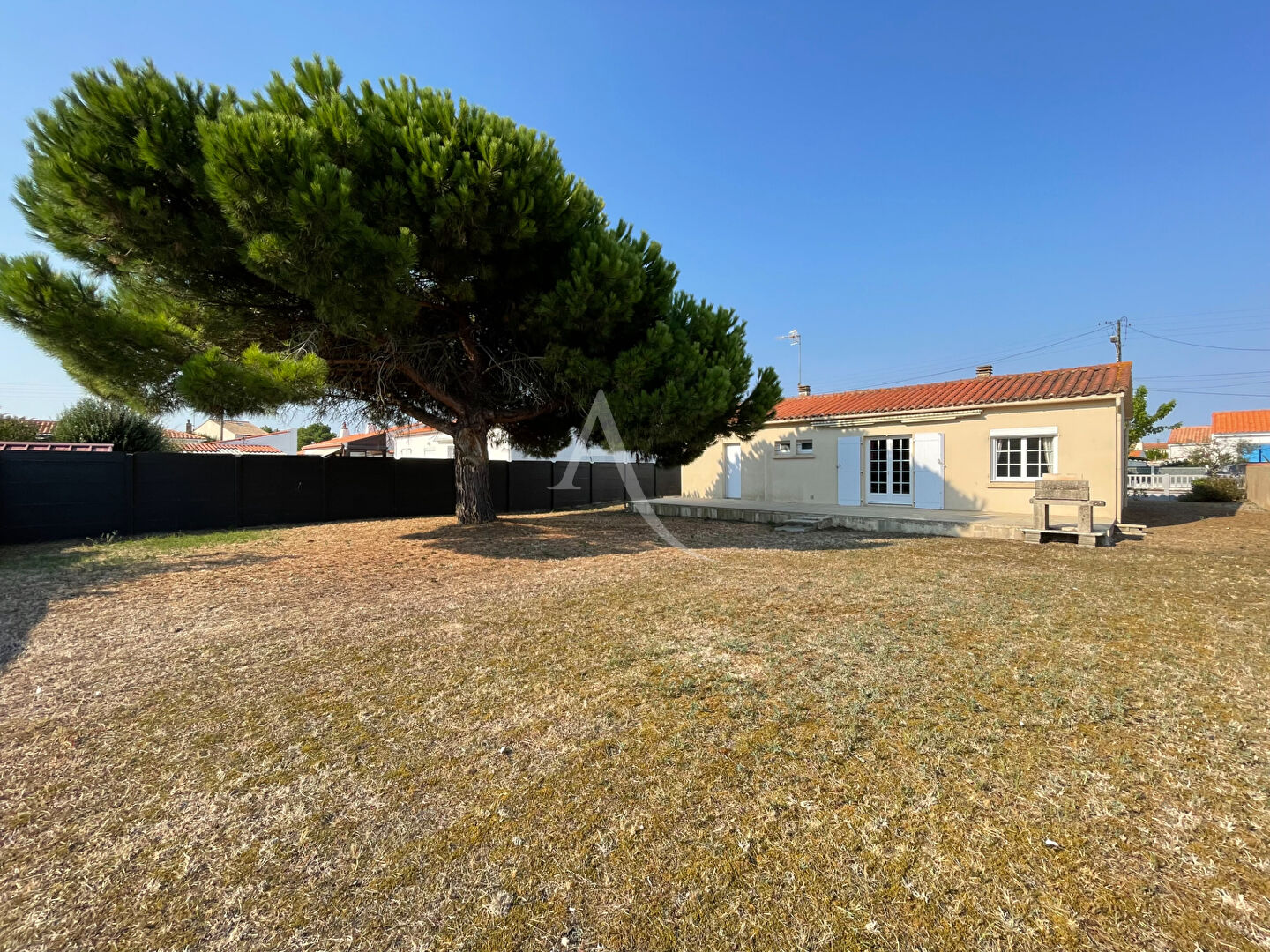 Agence immobilière de L'ADRESSE LA TRANCHE SUR MER