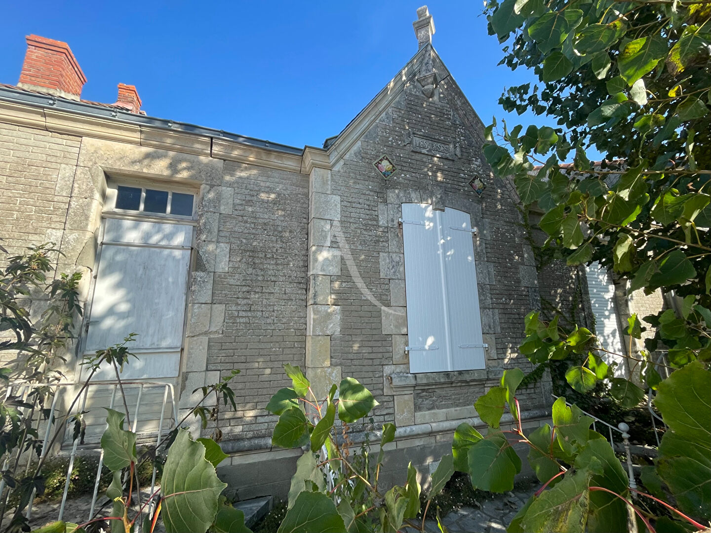 Agence immobilière de L'ADRESSE LA TRANCHE SUR MER