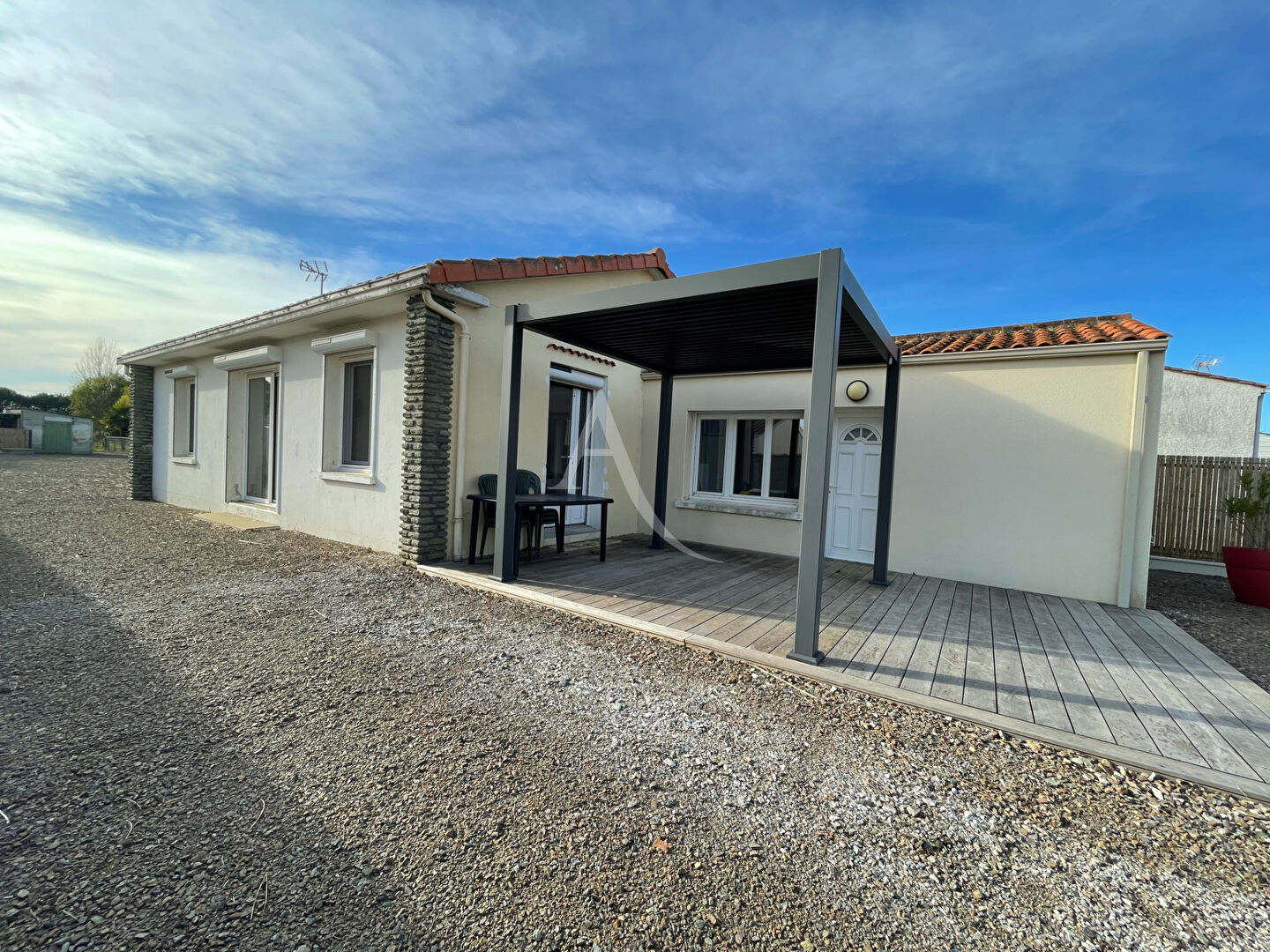 Agence immobilière de L'ADRESSE LA TRANCHE SUR MER