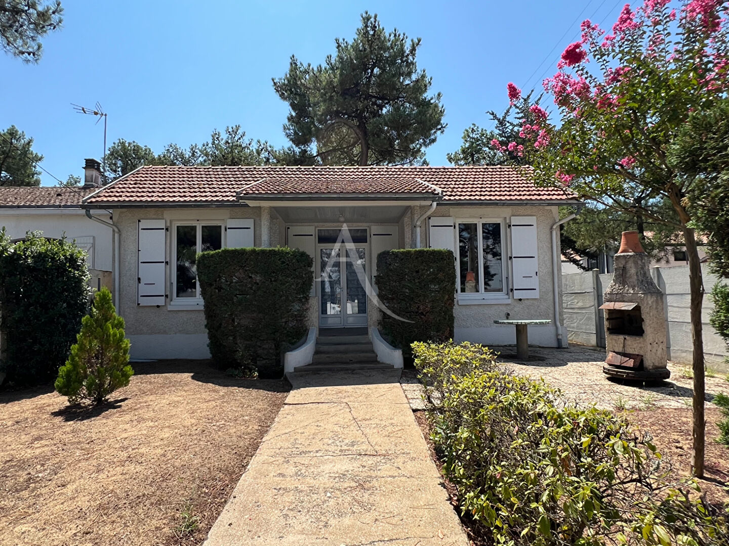 Agence immobilière de L'ADRESSE LA TRANCHE SUR MER